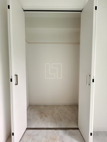 収納　アートレジデンス上町　クローゼット