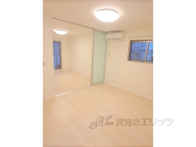 居室・リビング　居室