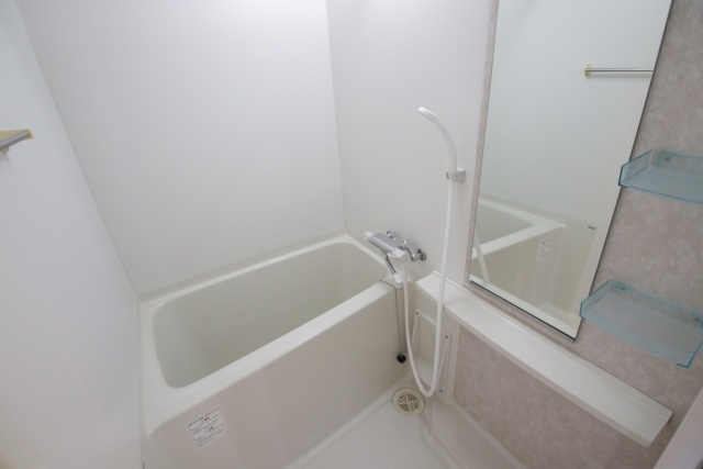 バス・シャワールーム　※別室の参考写真の為、現況優先です。