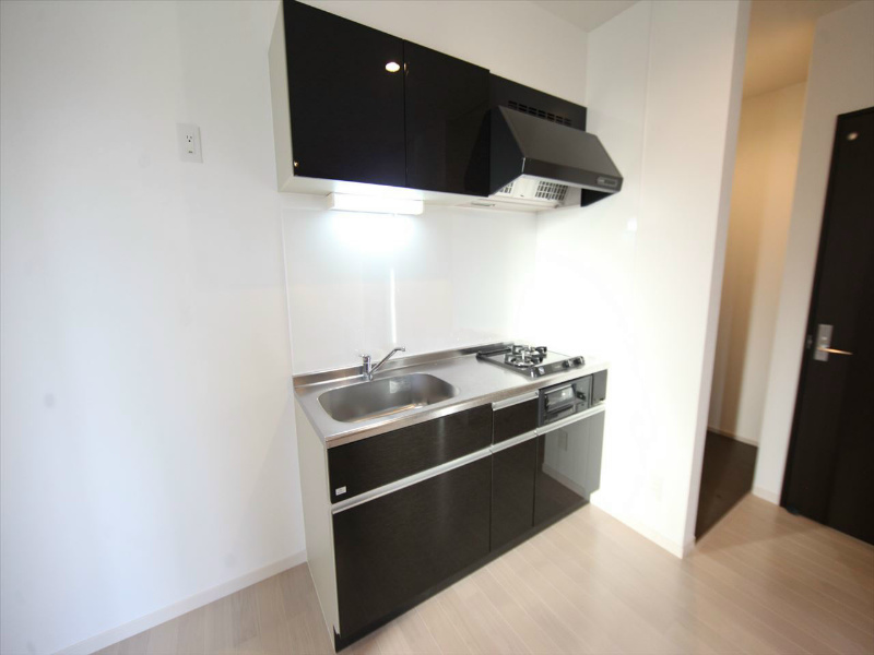 キッチン　システムキッチン（ガス2口コンログリル付）