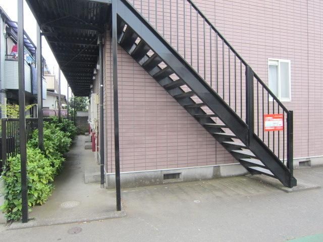 エントランス　★お問い合わせはタウンハウジングまで★