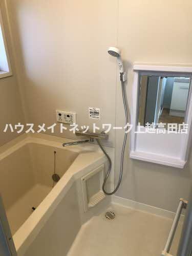 バス・シャワールーム　浴室