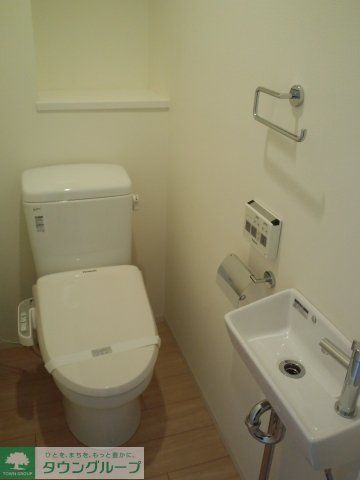 トイレ　トイレ