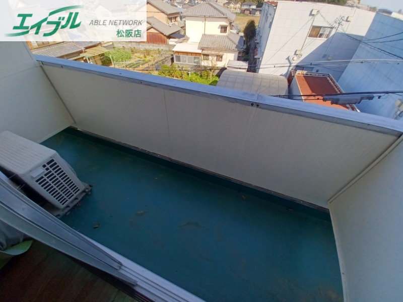 バルコニー　同型参考写真