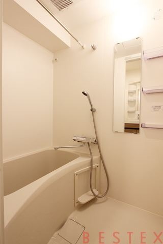 バス・シャワールーム　※同タイプの参考写真です。