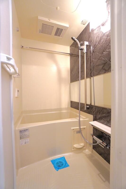 バス・シャワールーム　☆ゆったりくつろげるお風呂☆