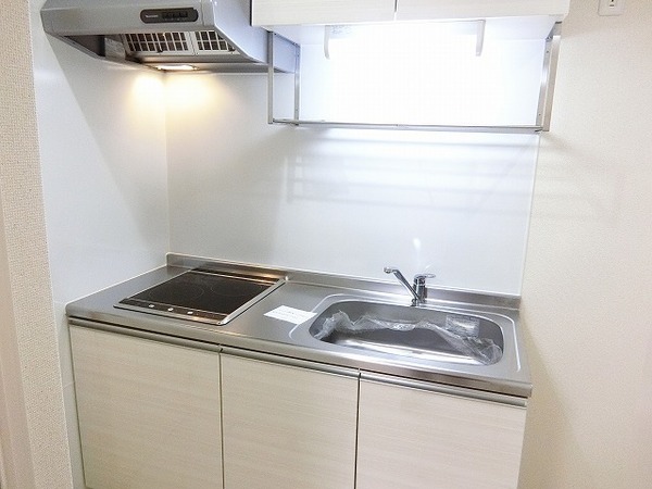 キッチン　お料理好きの方に嬉しいシステムキッチン！