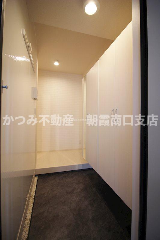 玄関　同マンション別号室