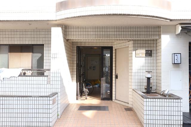 エントランス　エントランス