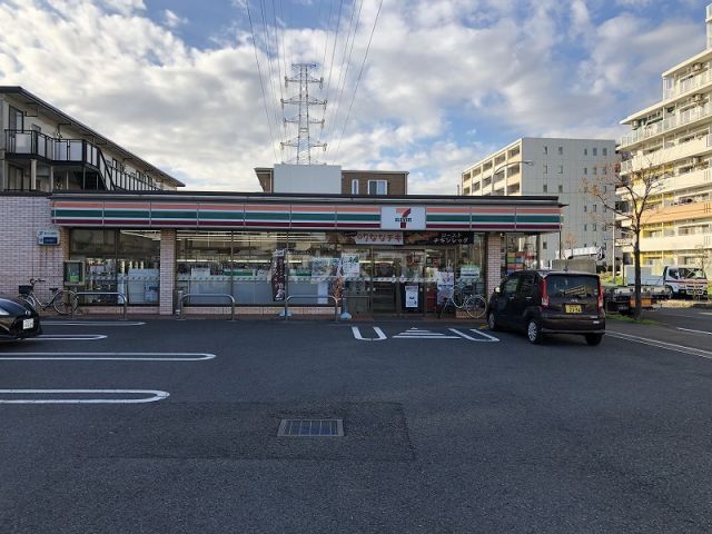 コンビニ　セブンイレブン 横浜綱島西6丁目店（コンビニ）まで1050m