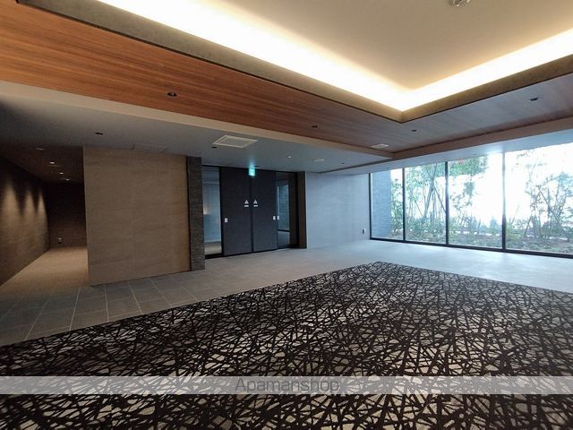 ロビー　ロビー