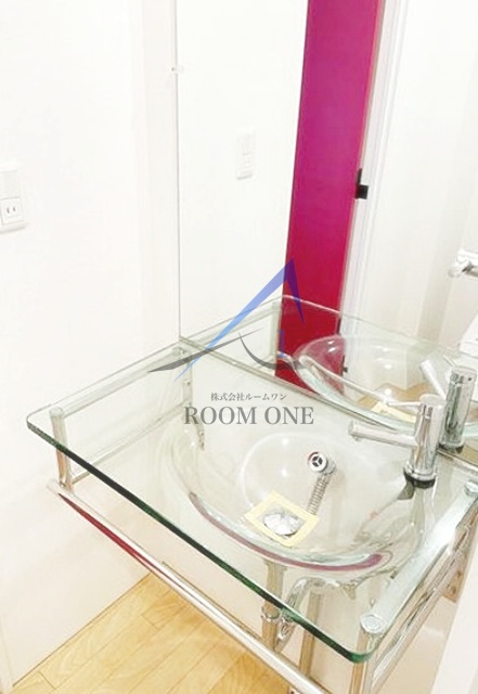 洗面設備　洗面台です。