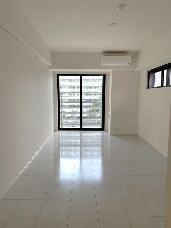 居室・リビング　別号室参考写真（現況優先）