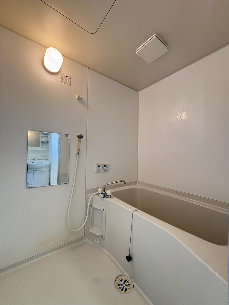 バス・シャワールーム　◆こちらの物件のお問合わせは、蕪木不動産へお問合せ下さい◆