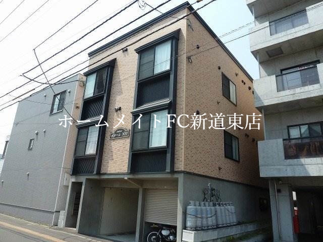 建物外観　外観写真