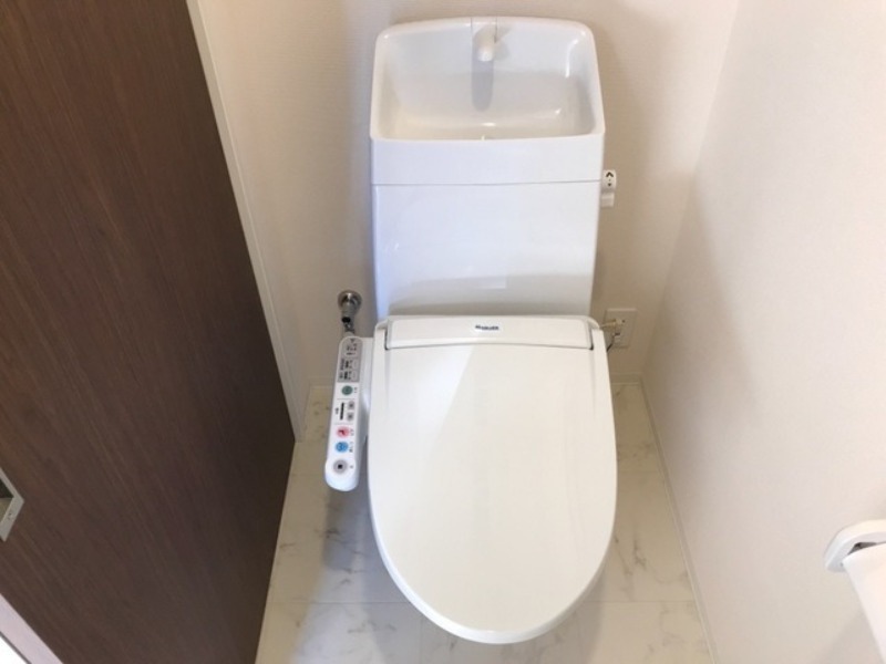 トイレ　図面と現状に相違がある場合には現状を優先