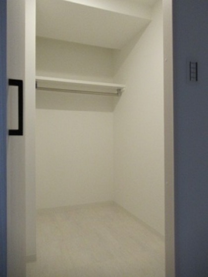 収納　※別部屋の写真です