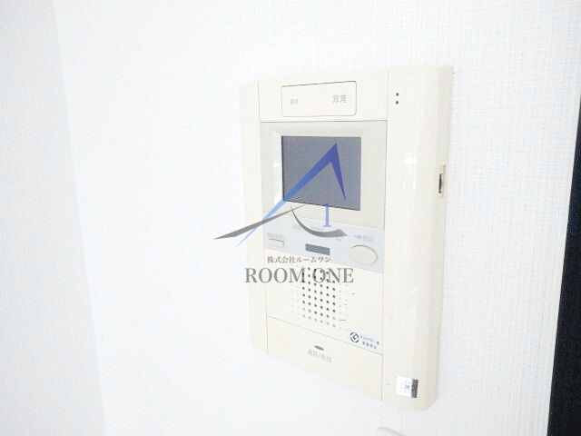 セキュリティ　モニター付きインターホンです。