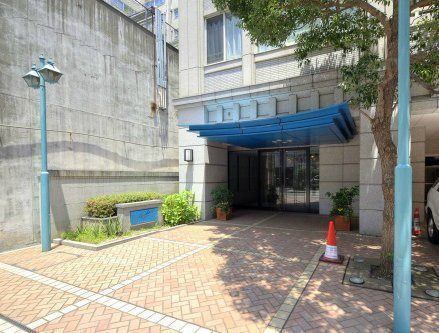 エントランス　便利な立地♪