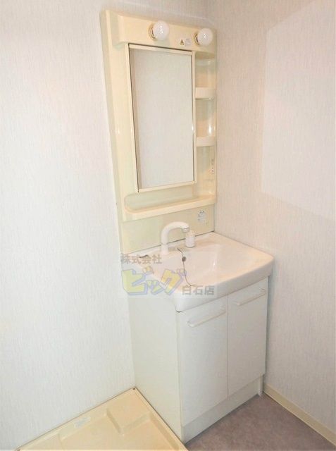洗面設備　シャンプードレッサー完備♪