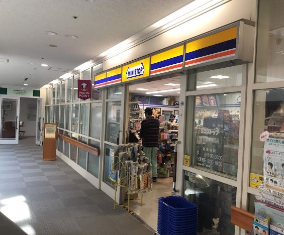 コンビニ　ミニストップ NTT関東病院店（コンビニ）まで581m