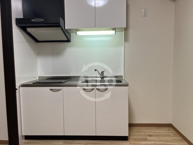 キッチン　ノス・ダルジョン　キッチン