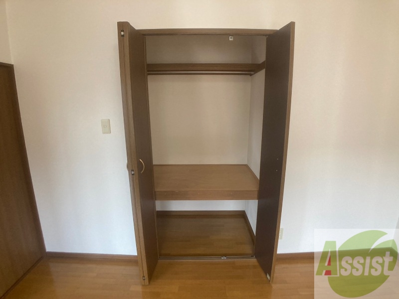 収納　収納もバッチリあるのでお部屋が片付きますよ！