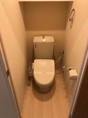 トイレ　設備が現物と異なる場合があります。