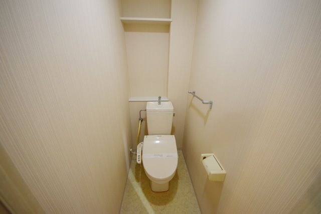 トイレ　★洗浄温水便座付トイレです★