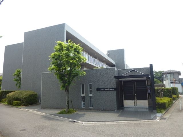 建物外観　★千歳烏山駅も徒歩１３分で利用可です★