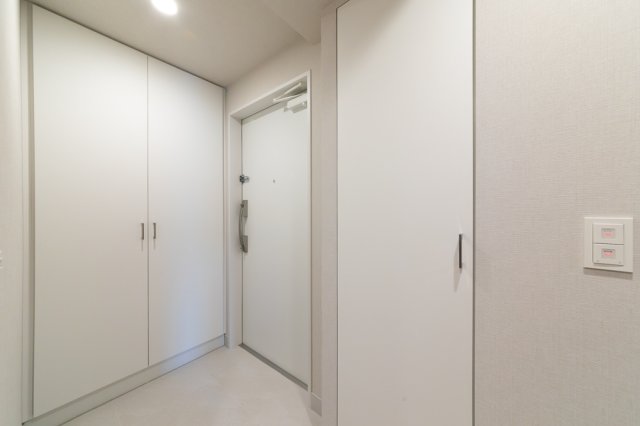 玄関　シンプルで使いやすい玄関です