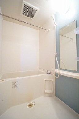 バス・シャワールーム　※別部屋の参考写真となります※現況優先※