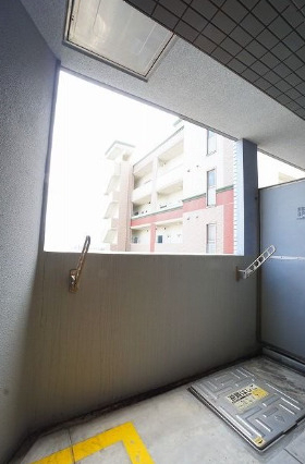 バルコニー　※別部屋の参考写真となります※現況優先※