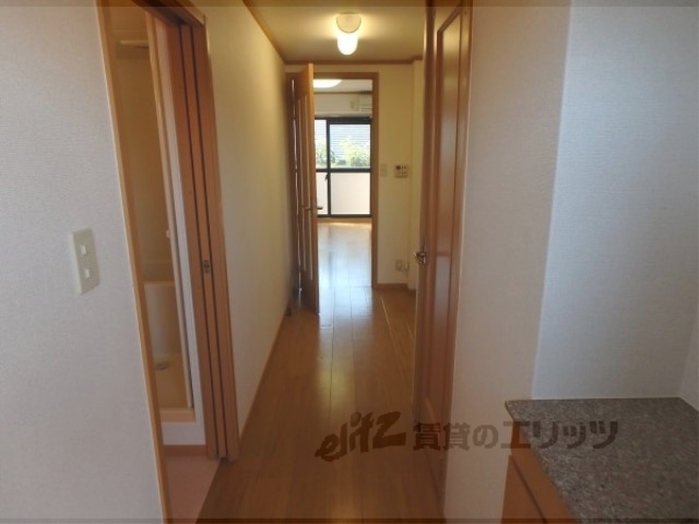 その他部屋・スペース　廊下