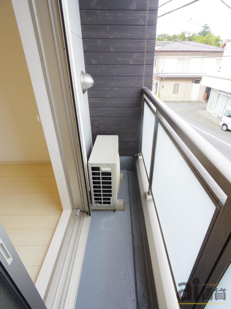 バルコニー　※同仕様写真