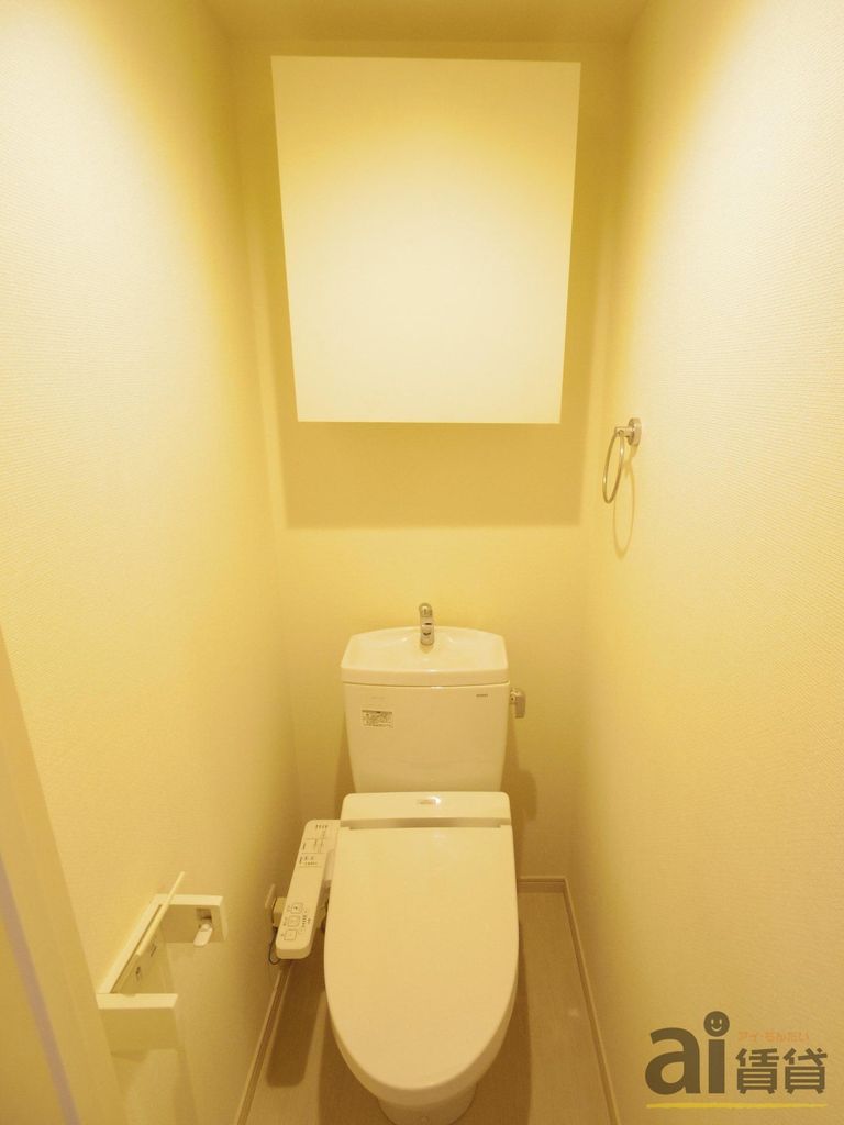トイレ　※同仕様写真