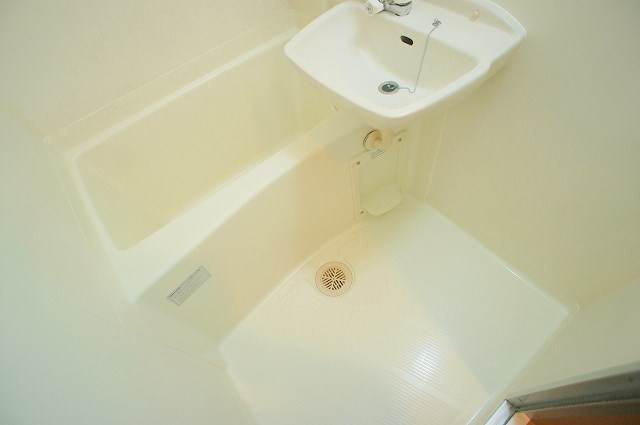 バス・シャワールーム　別号室