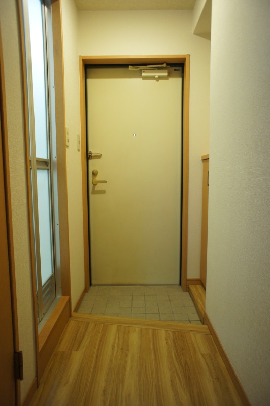 玄関　別号室