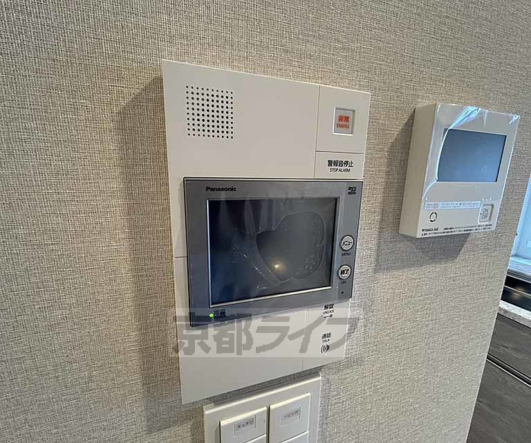 エントランス　サブエントランス