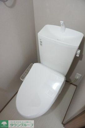 トイレ　お部屋探しは株式会社　タウンハウジング　までお気軽にお問合…