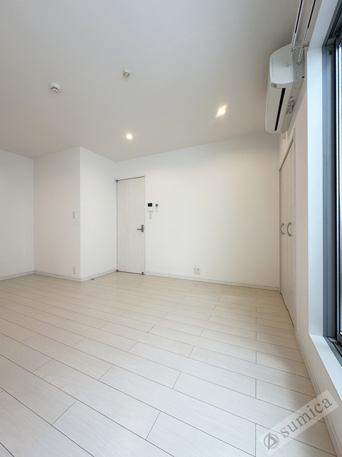 居室・リビング　洋室１０帖・レイアウト自由自在♪♪