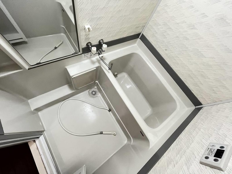 バス・シャワールーム　浴室