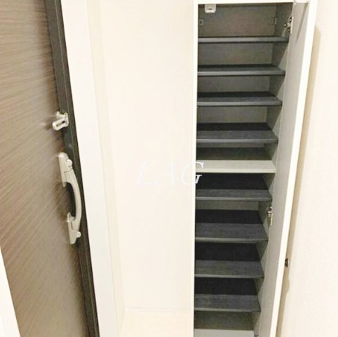 玄関　玄関です。