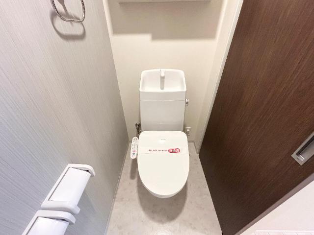 トイレ　トイレ