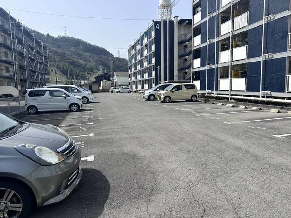 駐車場　駐車場です