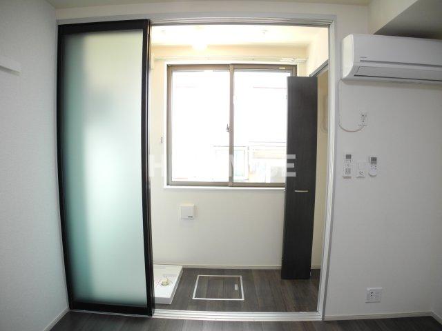 バルコニー　サンルーム仕様※反転間取りのお部屋の画像です※