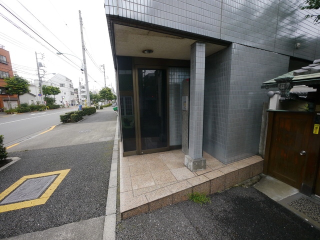 エントランス　グランフォルム　北区滝野川４