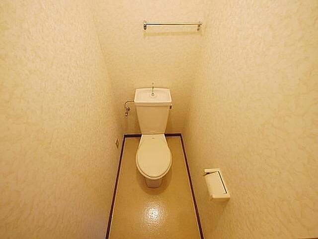 トイレ　（別タイプ参考写真）グランフォルム　北区滝野川４