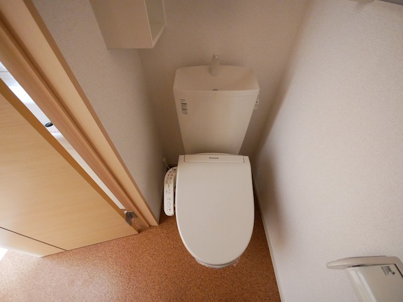 トイレ　ウォシュレット