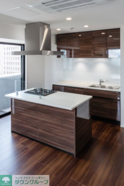 キッチン　お部屋探しは株式会社　タウンハウジング　までお気軽にお問合…